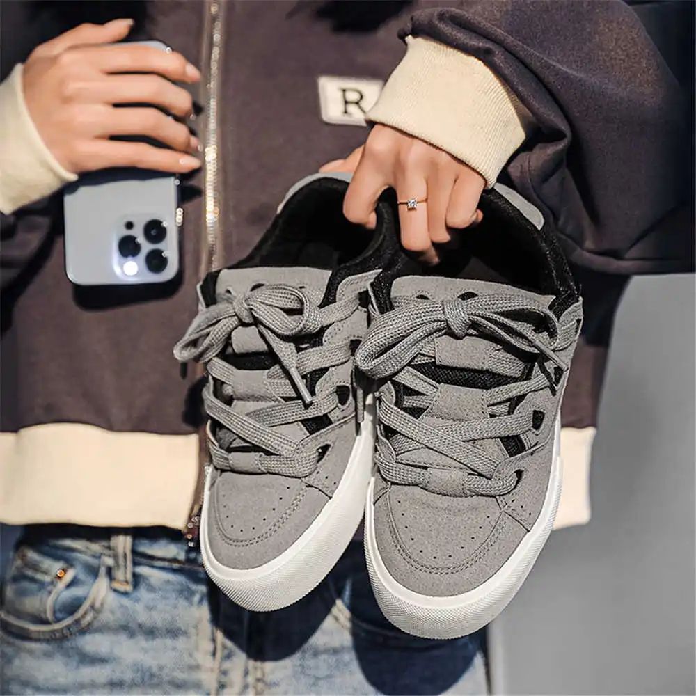 Formal Men Daily Wear Slippers - مع جلد الهيب هوب أحذية المدرسة