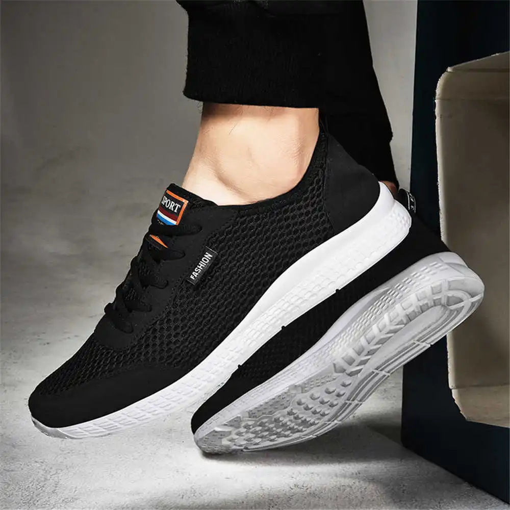 Formal Men Daily Wear Slippers - 35-46 أحذية رياضية زرقاء فاتحة قابلة