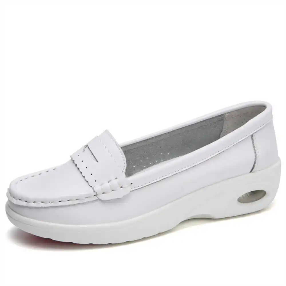 سميكة وحيد الانزلاق على المدرب - مراجعة Formal Men Daily Wear Slippers وسعره
