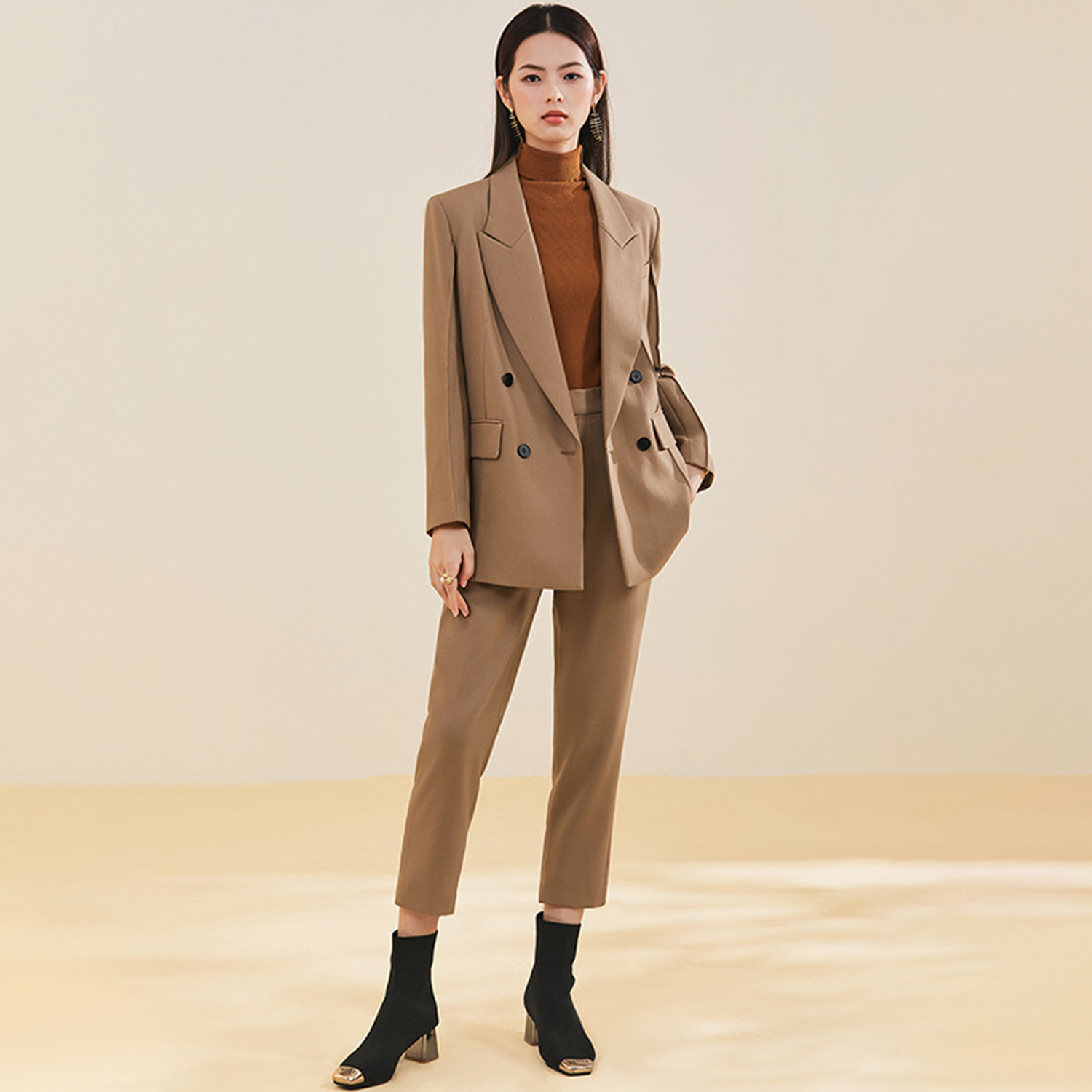 بدلة نسائية أنيقة من Allingent - مراجعة Double Breasted Blazer وسعره