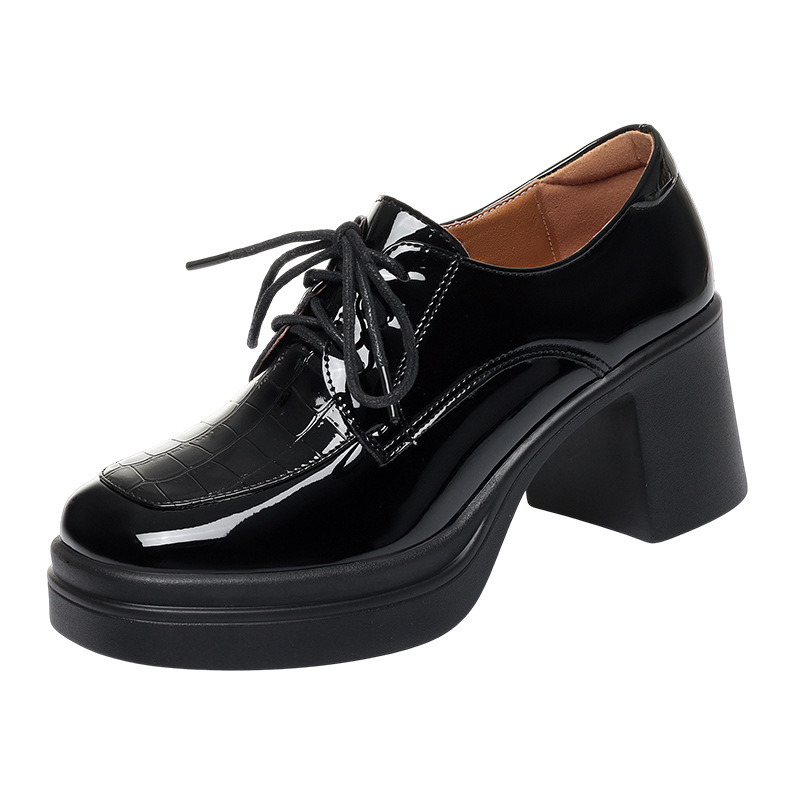 أحذية أكسفورد نسائية أنيقة ومر - مراجعة Patent Leather Oxford وسعره
