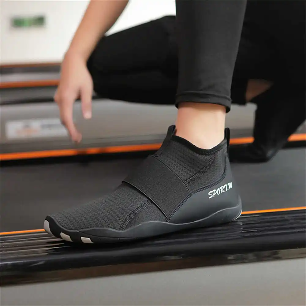 أحذية رياضية خفيفة Hi Tops بال - مراجعة Formal Men Daily Wear Slippers وسعره